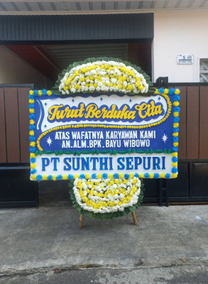 Papan Bunga Duka di Tondano Selatan